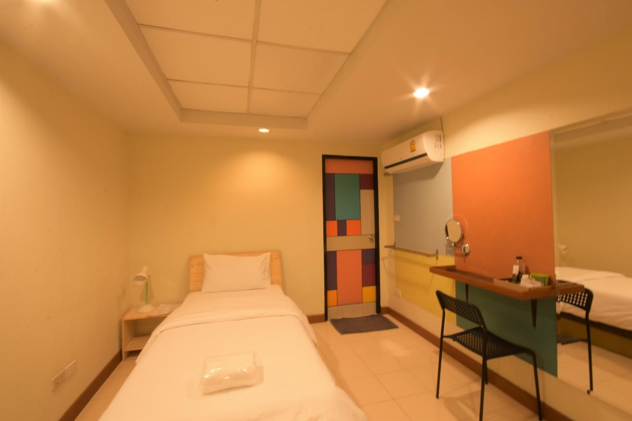 Room At Prachachuen Nonthaburi Exteriér fotografie