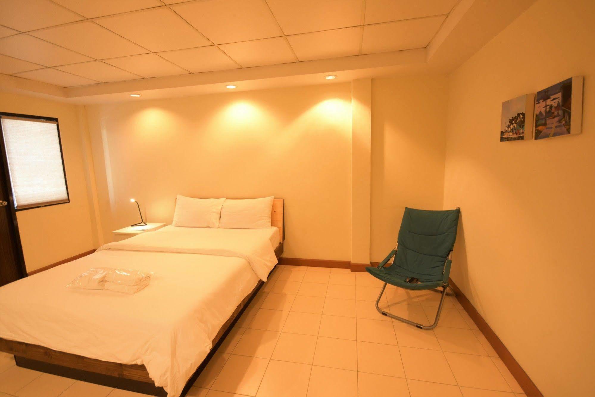 Room At Prachachuen Nonthaburi Exteriér fotografie